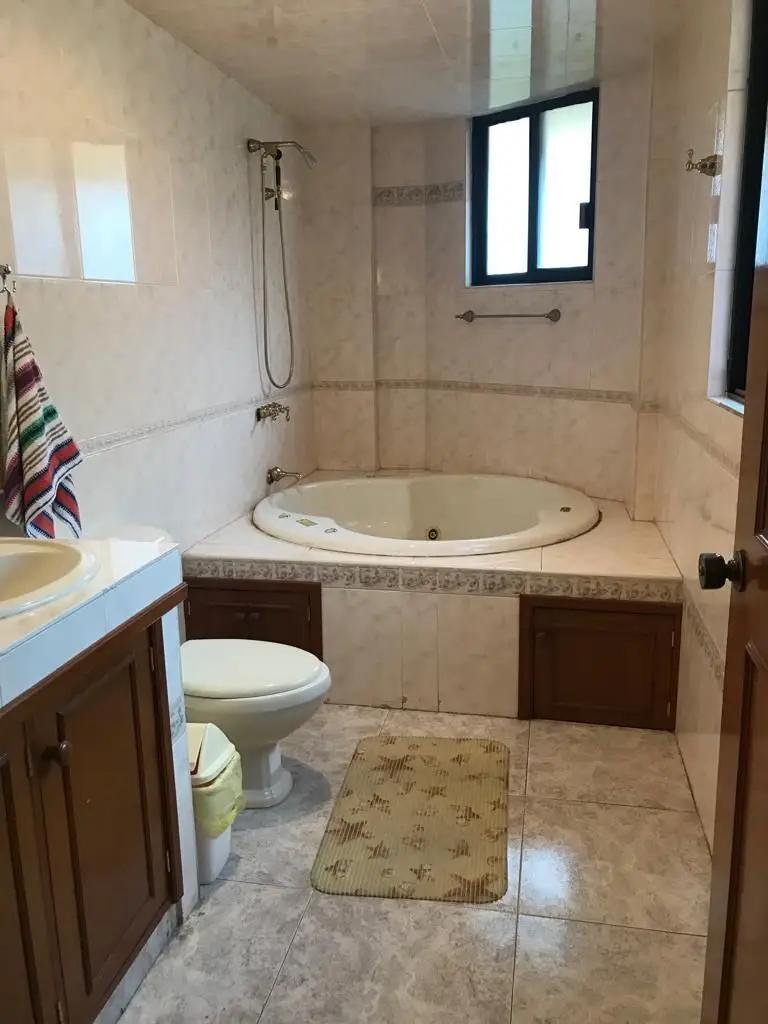 secondary property images 1