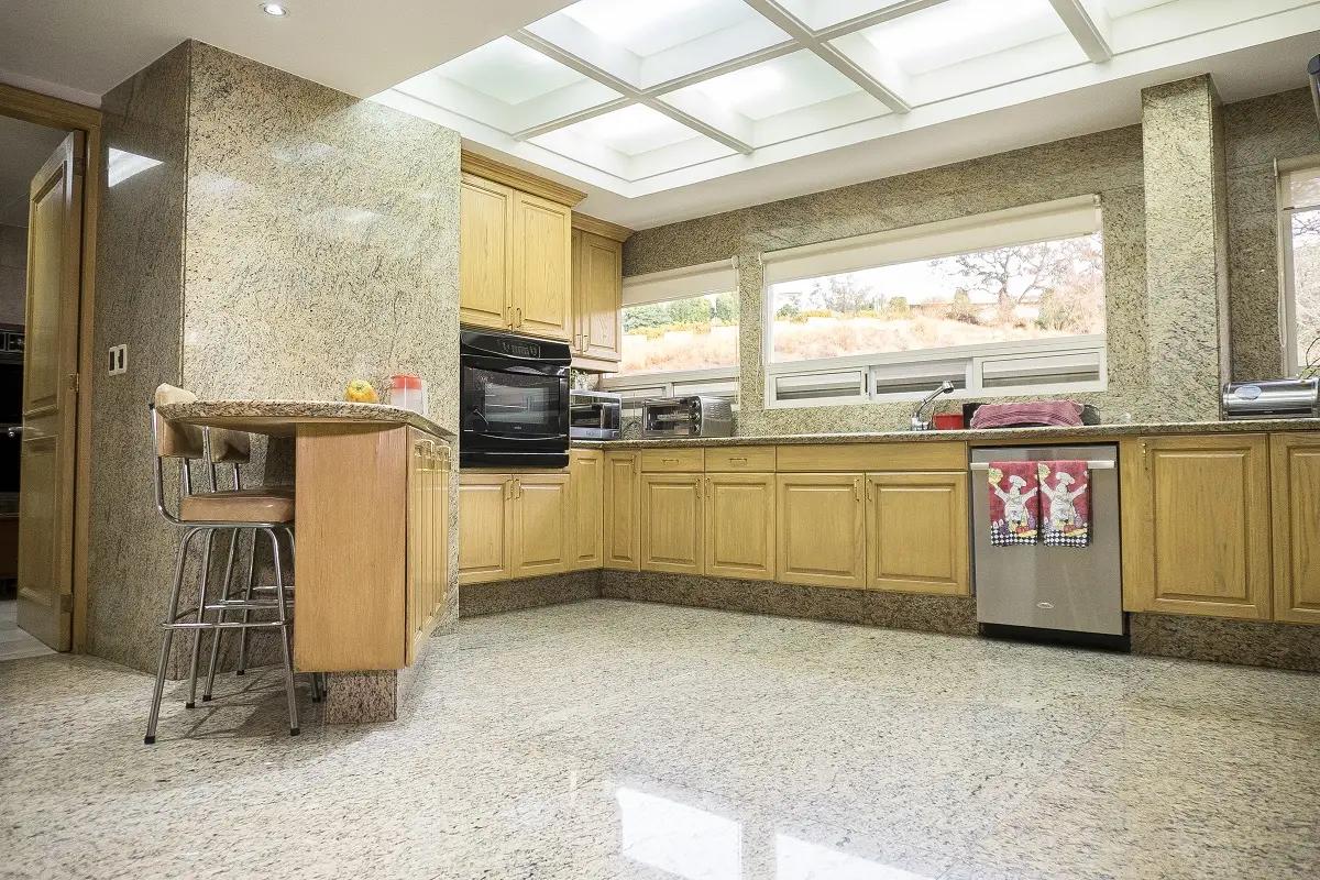 secondary property images 1