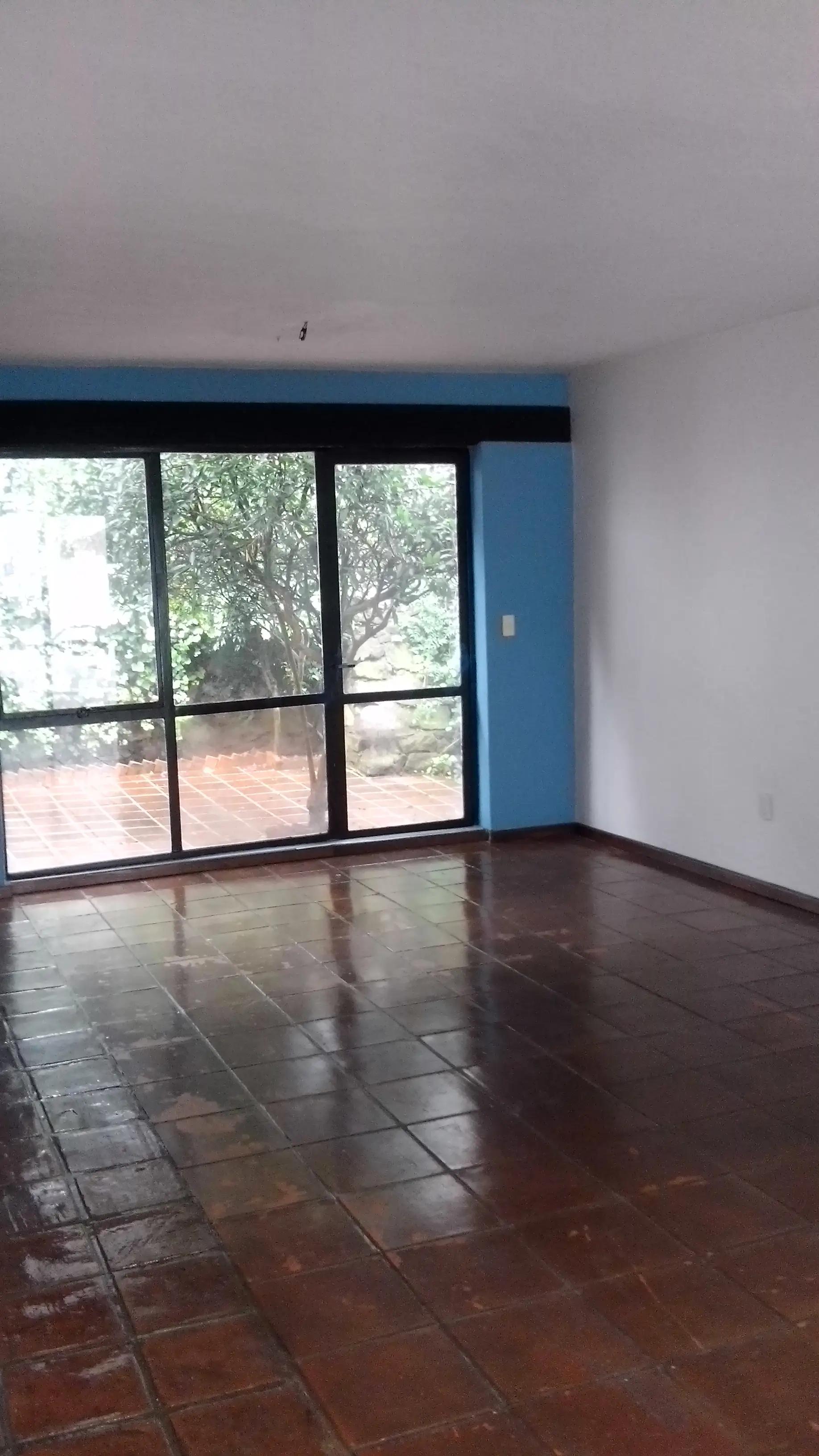 secondary property images 0