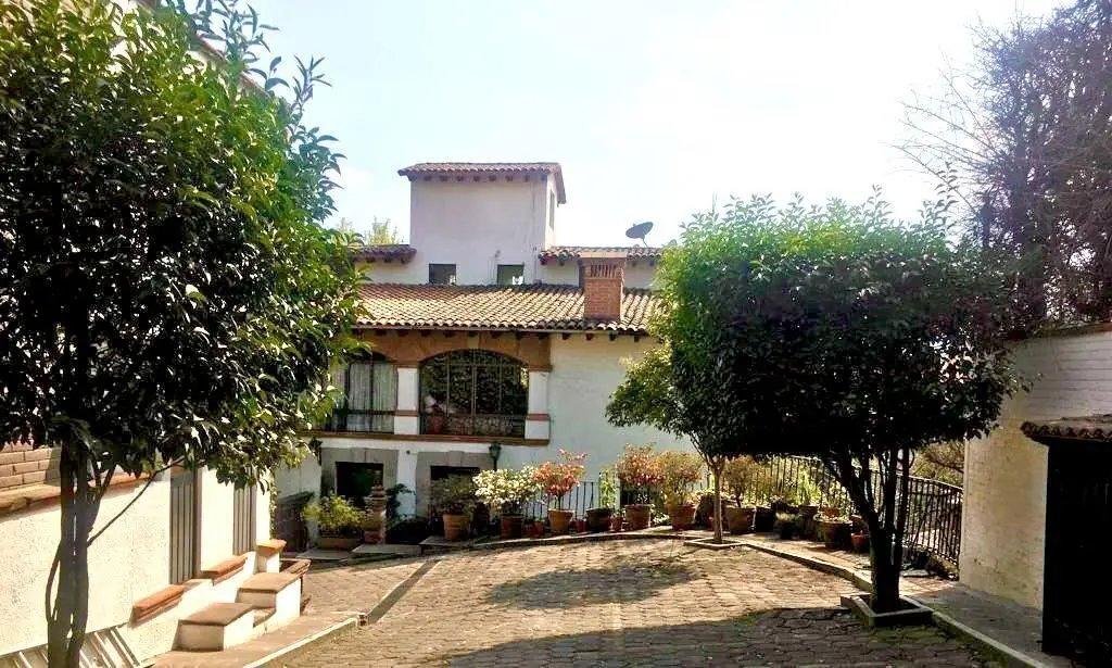 main property photo