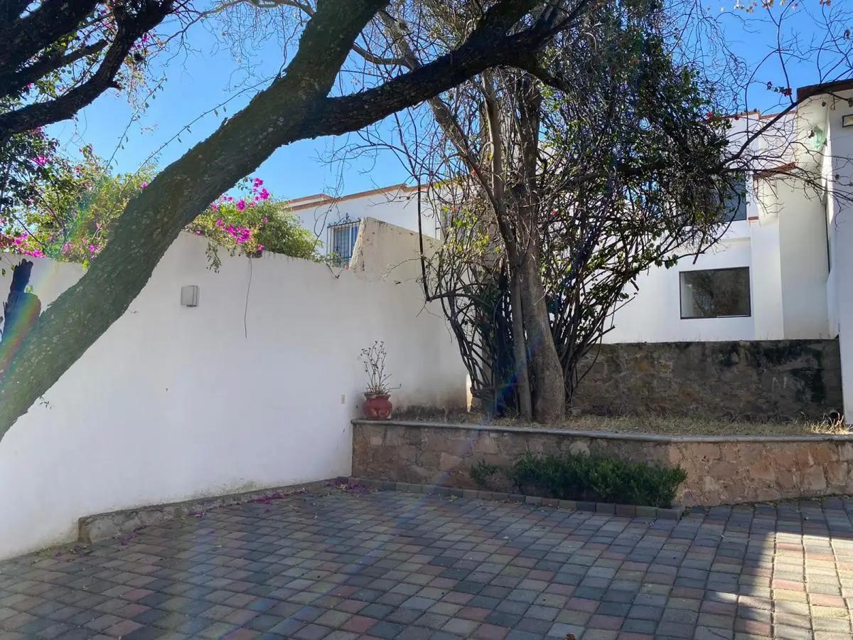 secondary property images 0