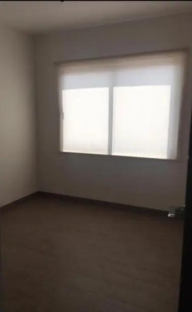 secondary property images 0