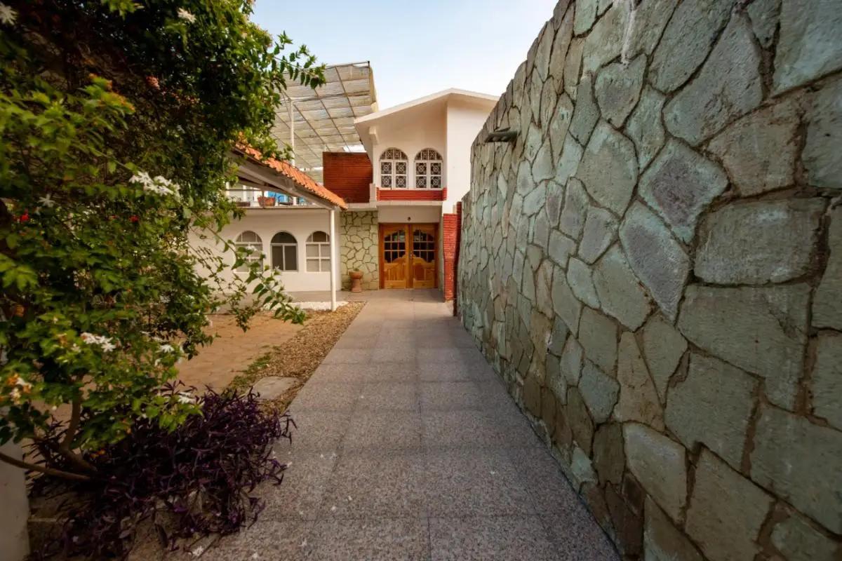 secondary property images 1