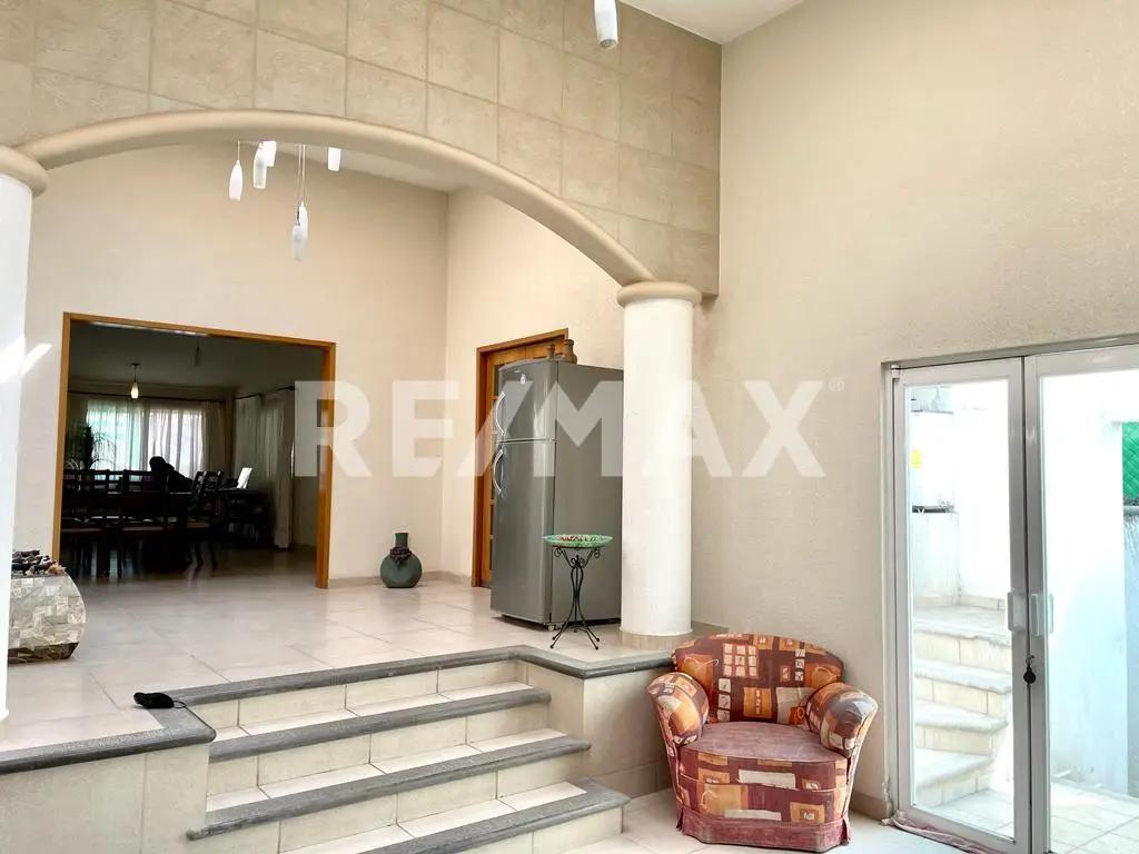 secondary property images 1