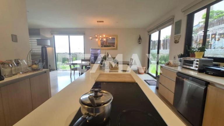 Property Image Property Image