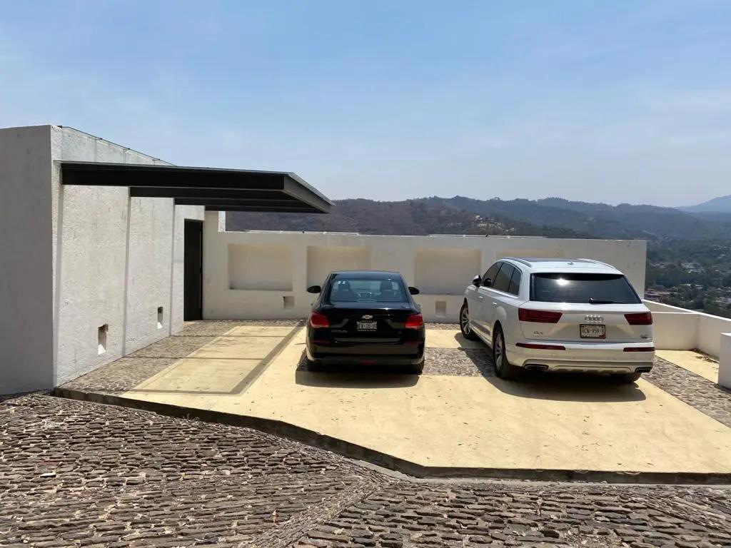 secondary property images 0