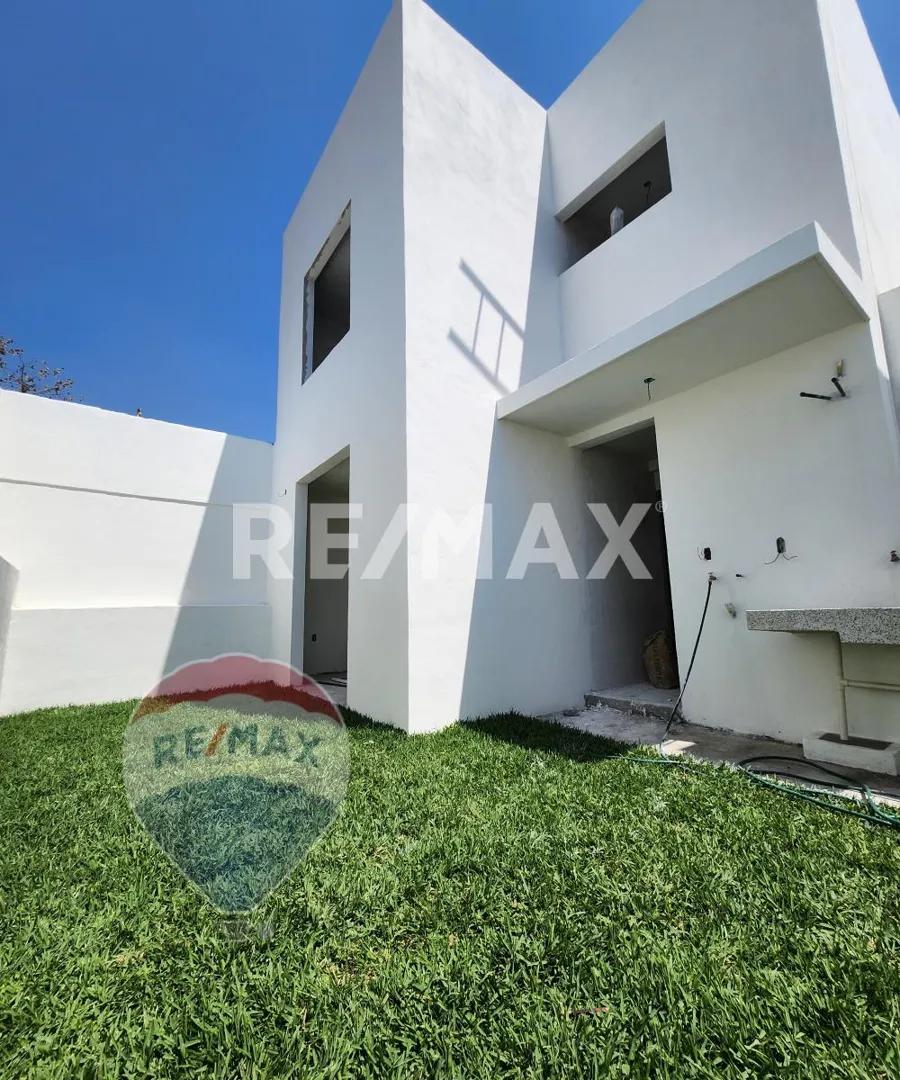 secondary property images 0