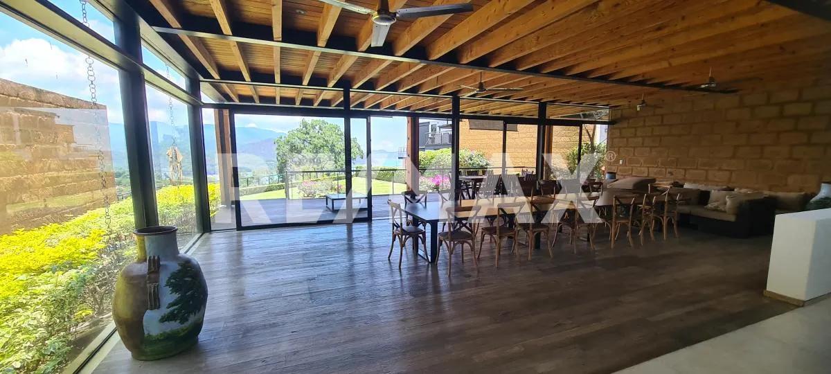 secondary property images 2