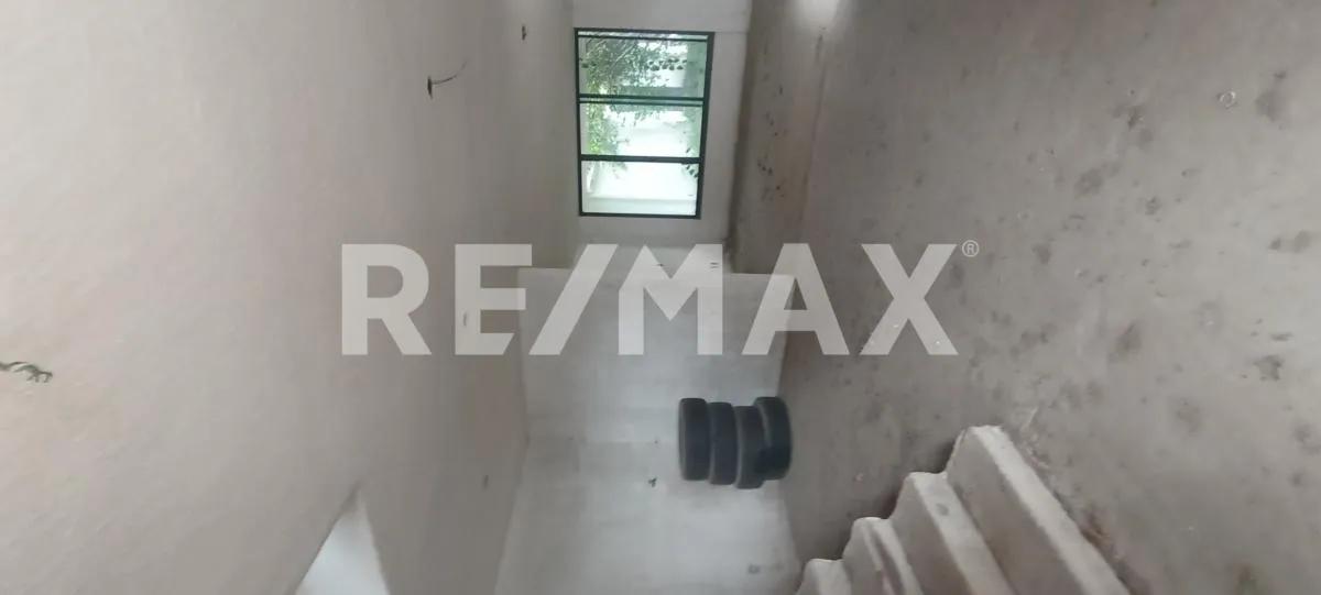 secondary property images 0