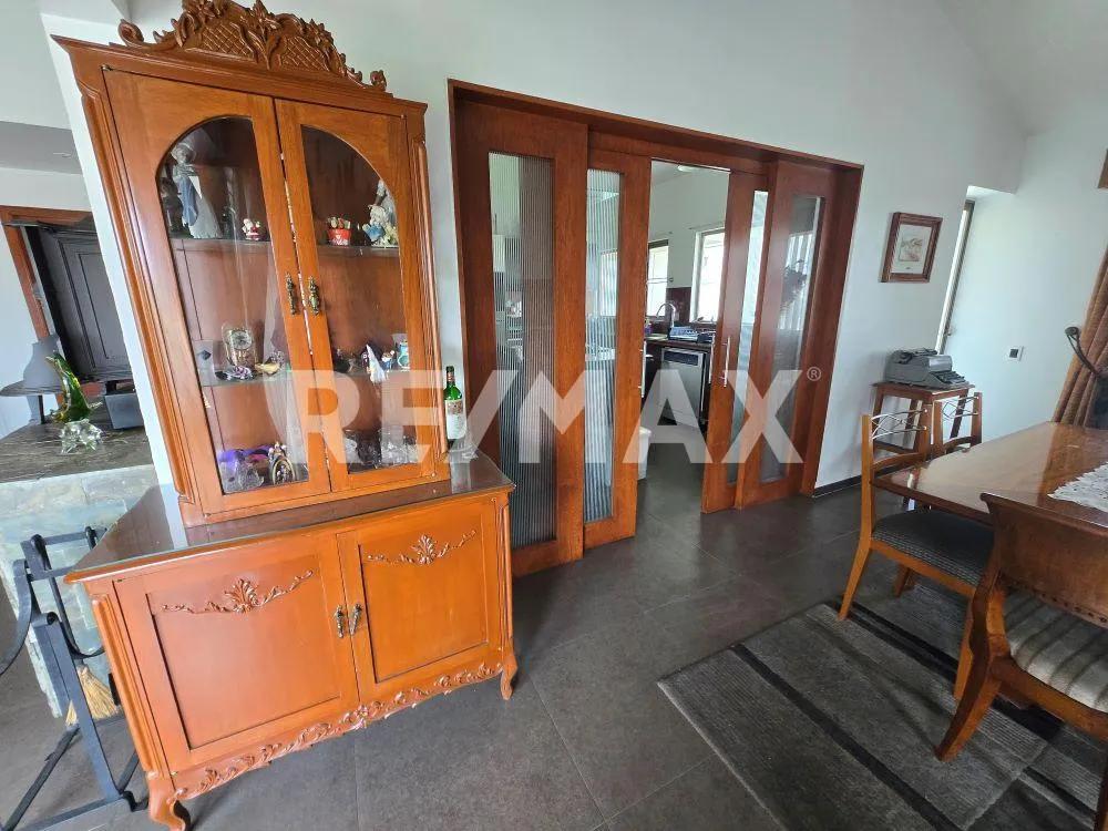 secondary property images 0