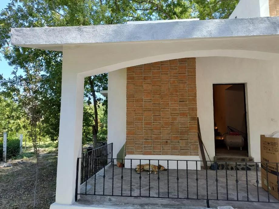 secondary property images 0