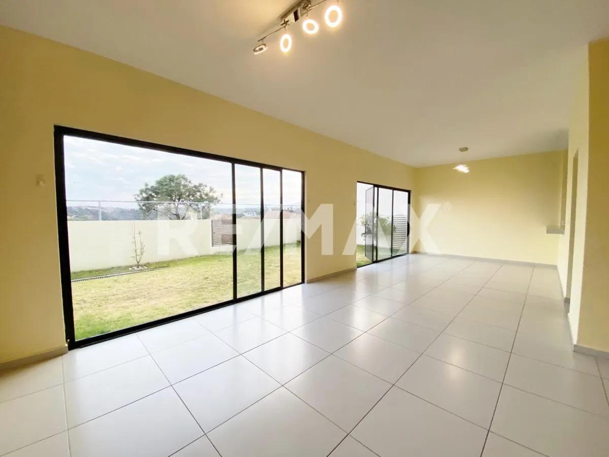 secondary property images 0