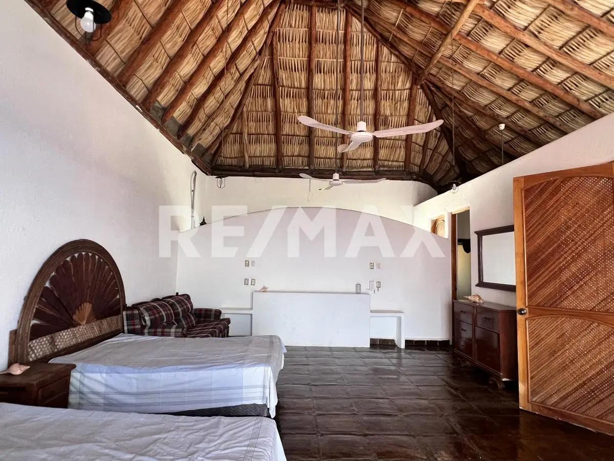 secondary property images 0