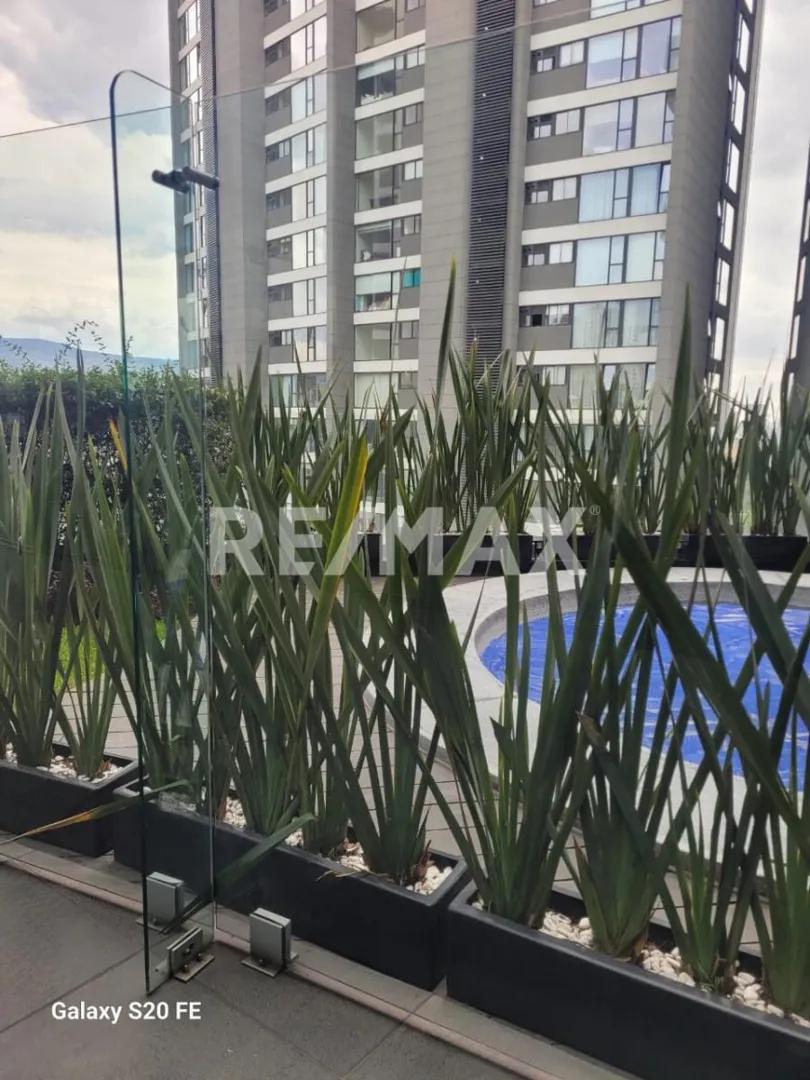 main property photo
