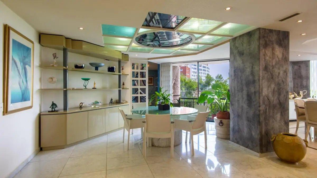 main property photo