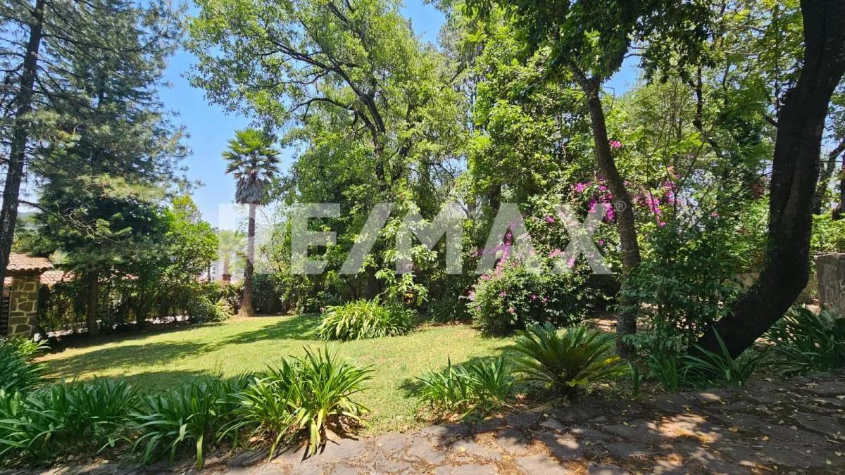 secondary property images 0