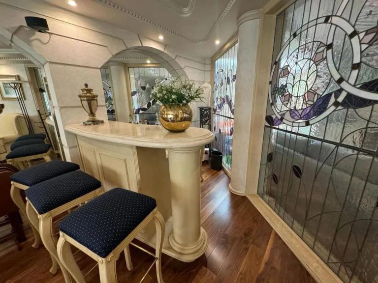 Property Image Property Image