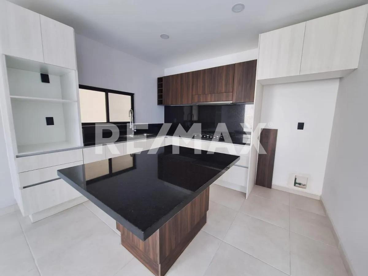 secondary property images 2