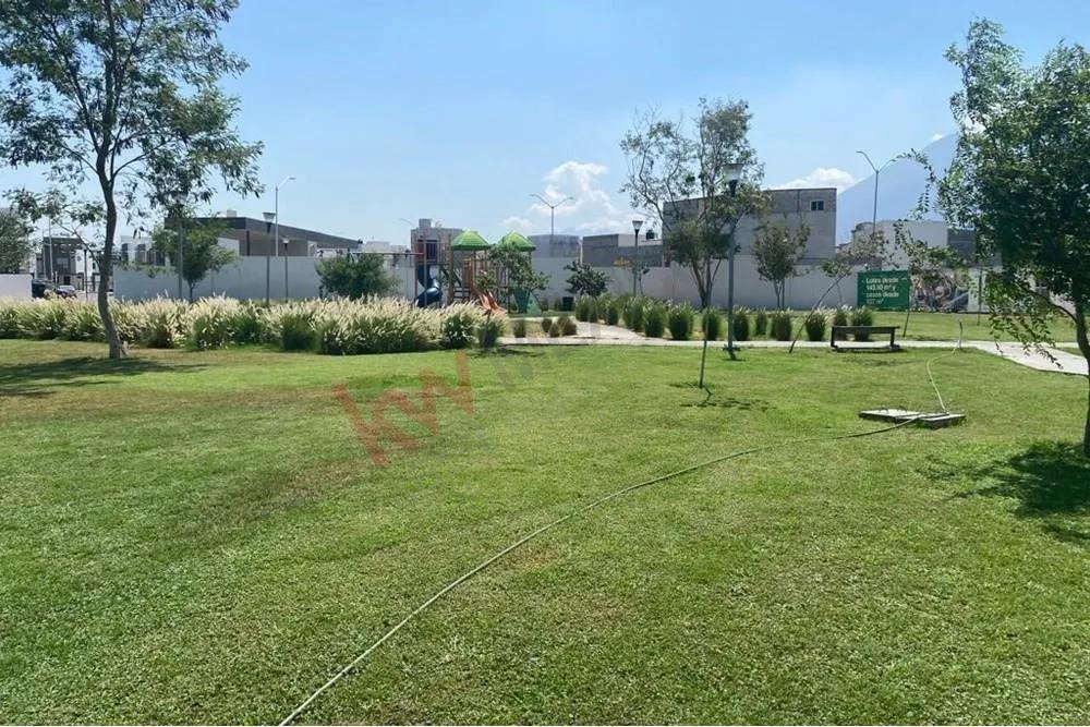 secondary property images 0