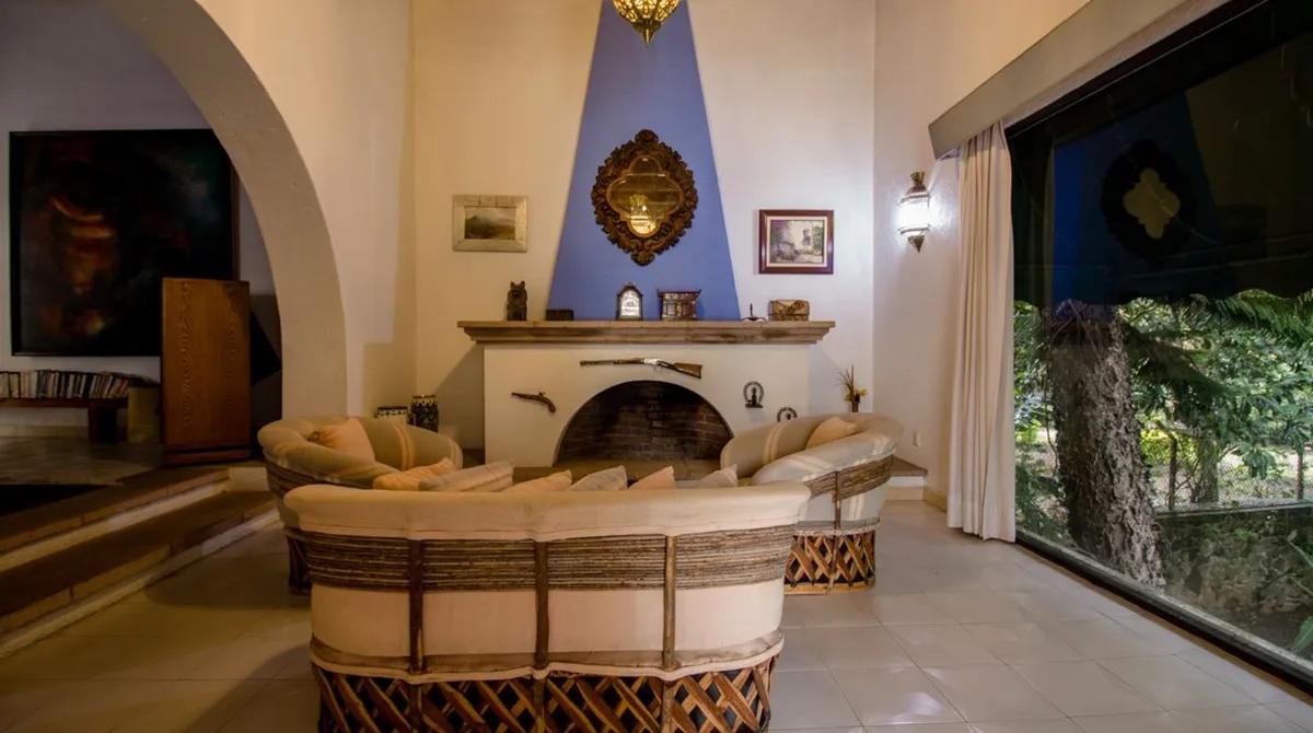 secondary property images 0