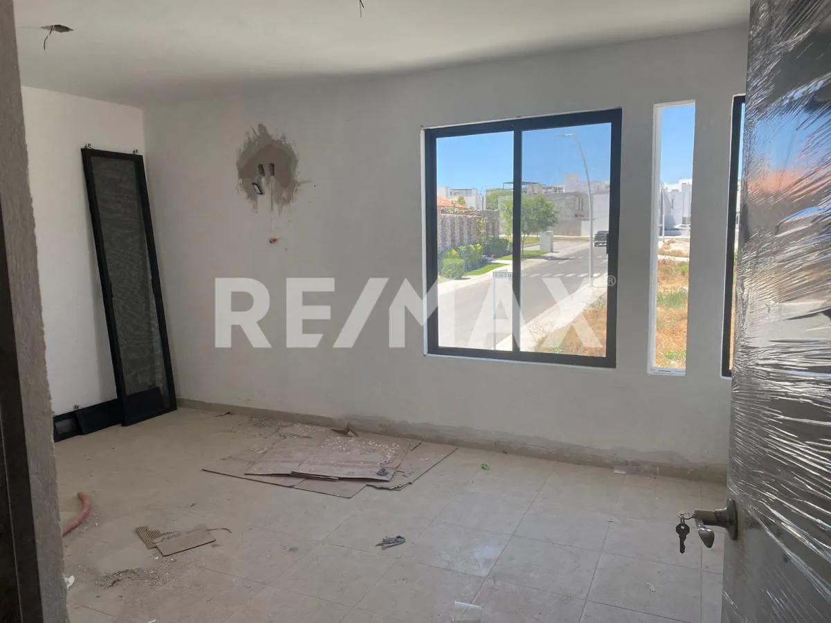 secondary property images 0