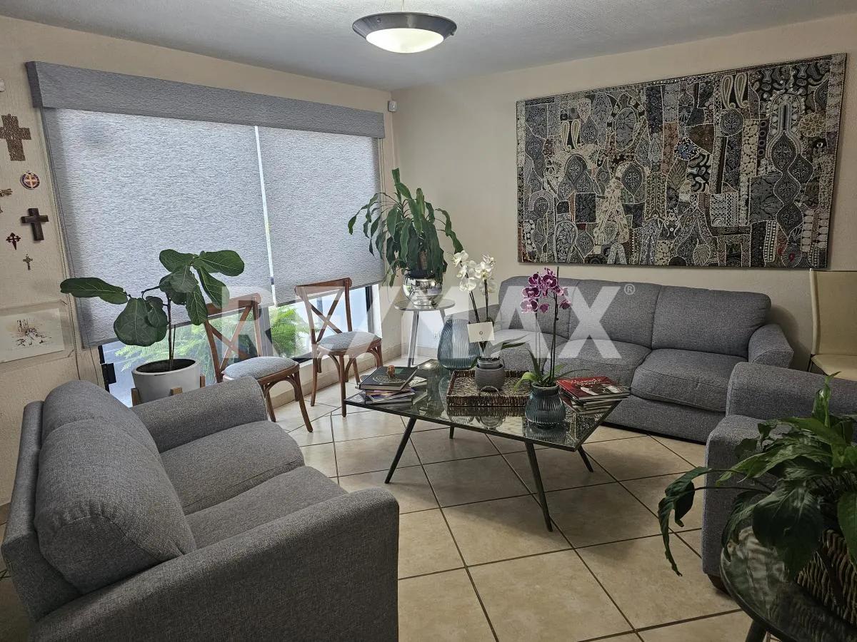 secondary property images 0