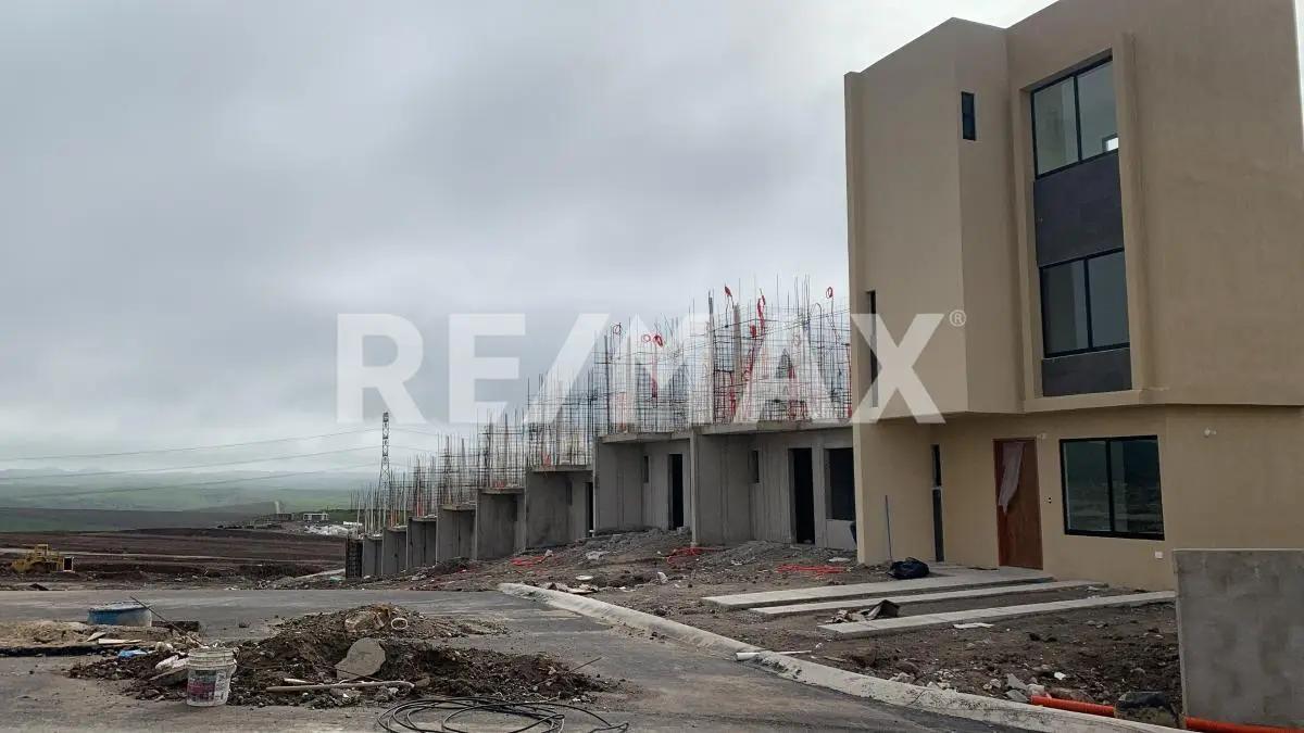 secondary property images 0