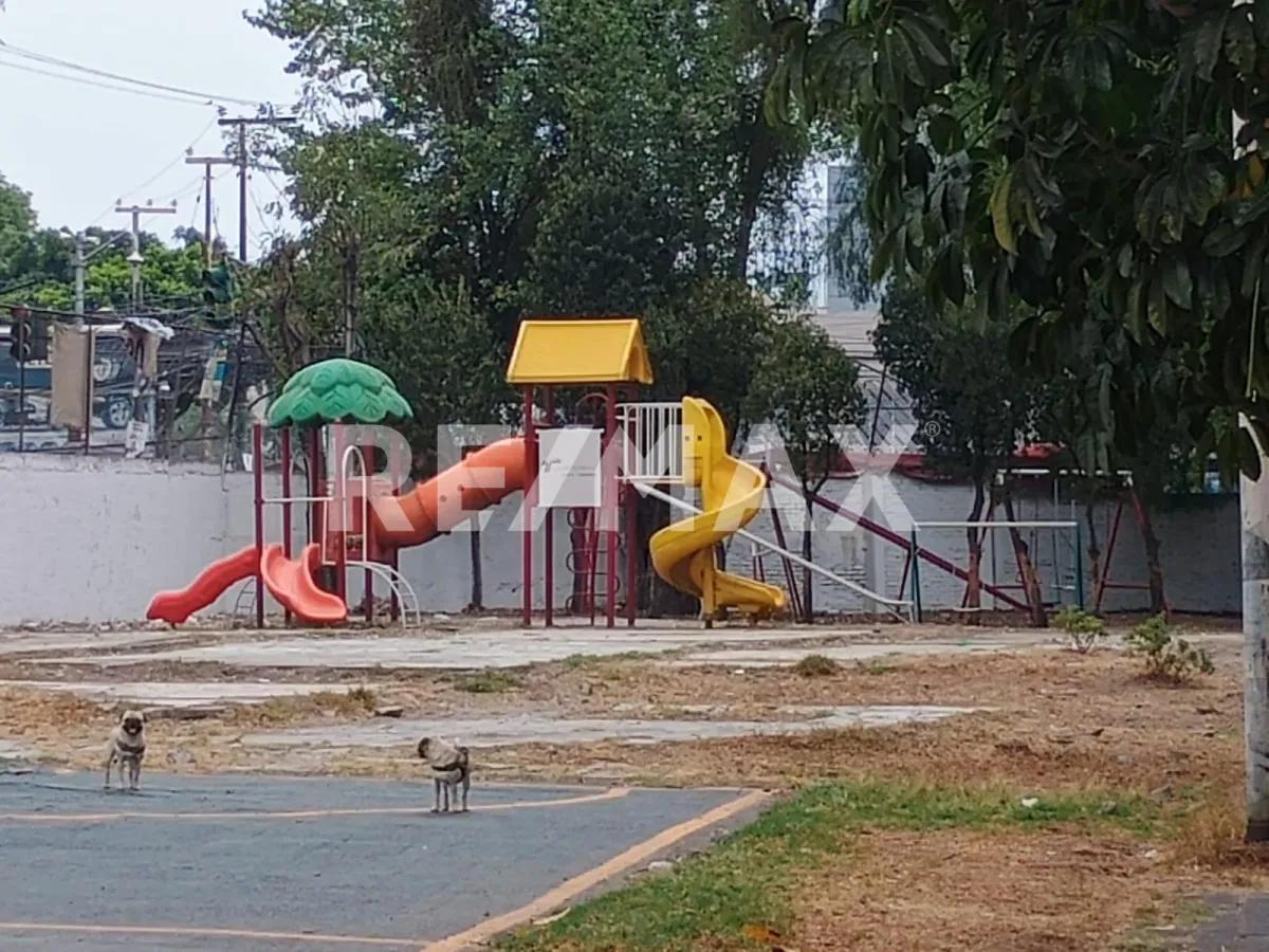 secondary property images 0