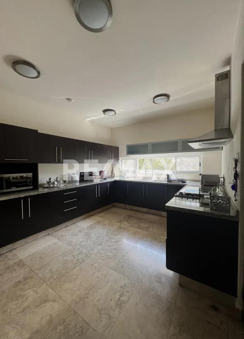 secondary property images 3