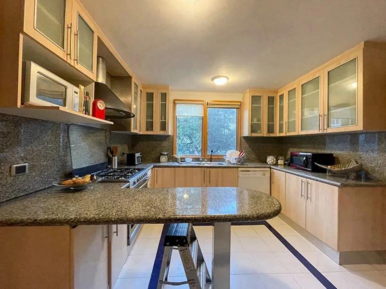 Property Image Property Image