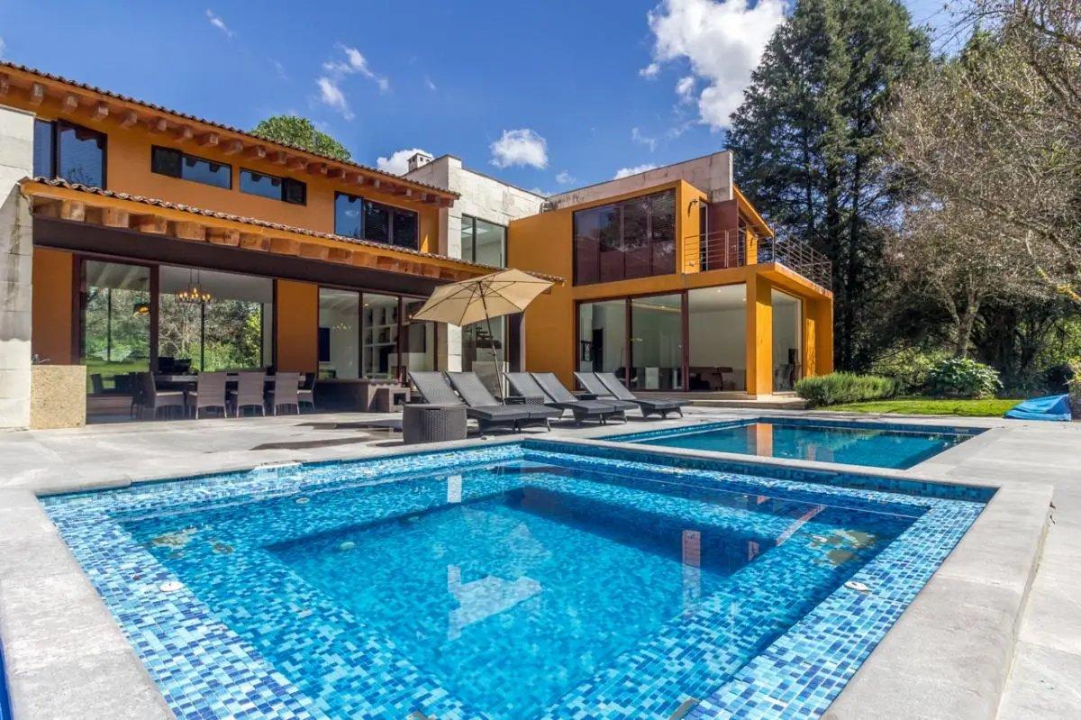 main property photo