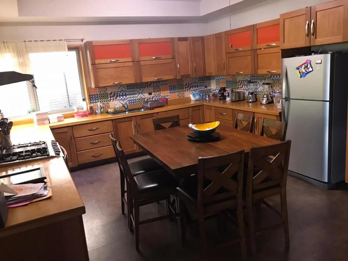 secondary property images 0