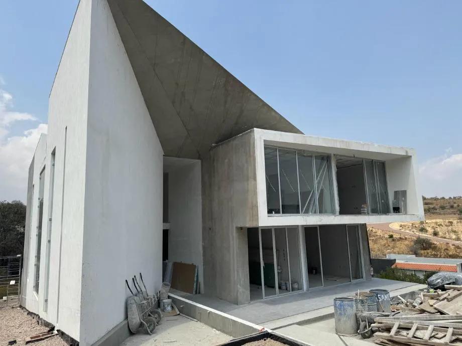 secondary property images 0