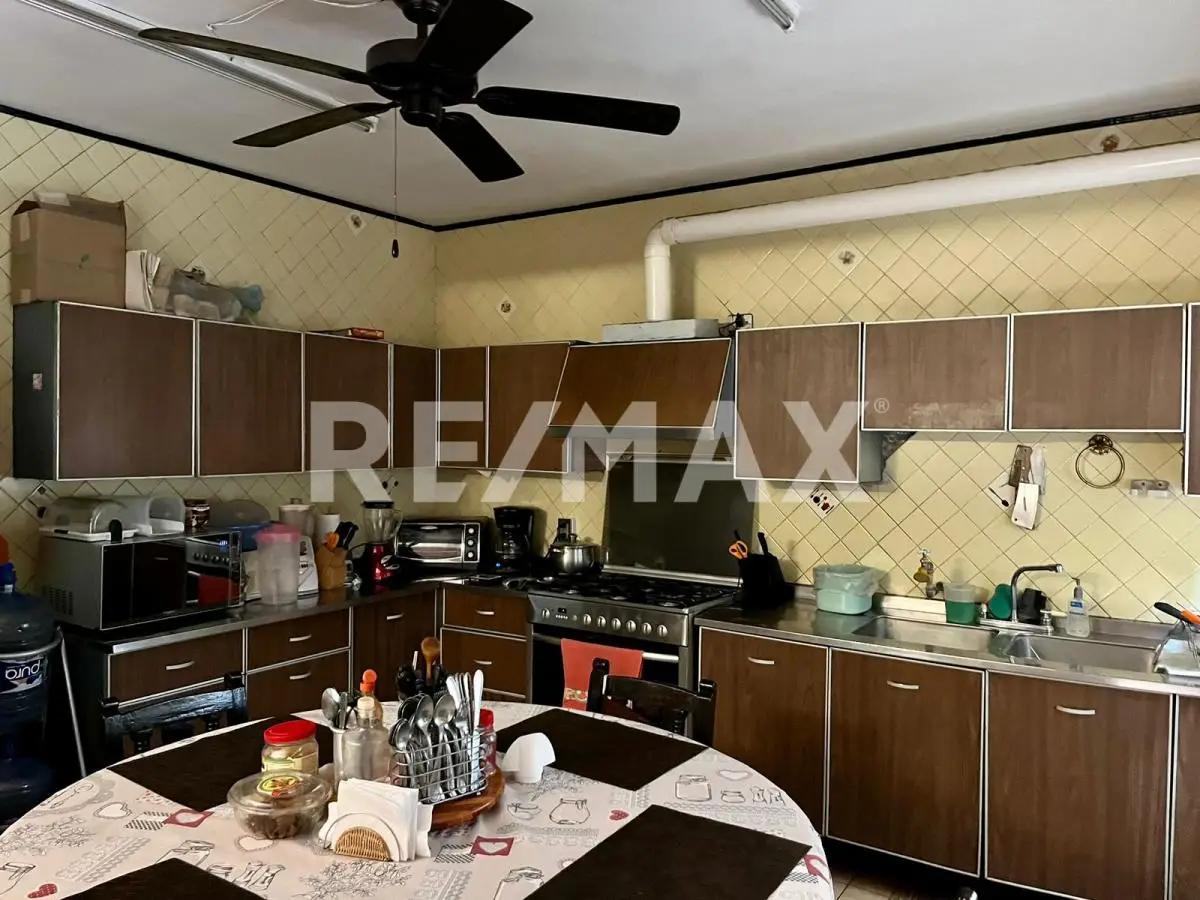 secondary property images 2