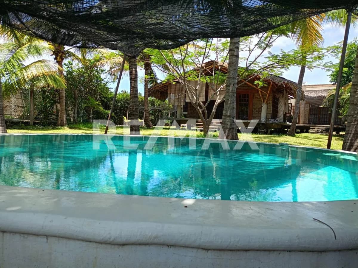 secondary property images 0