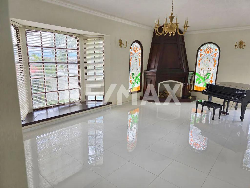 secondary property images 2