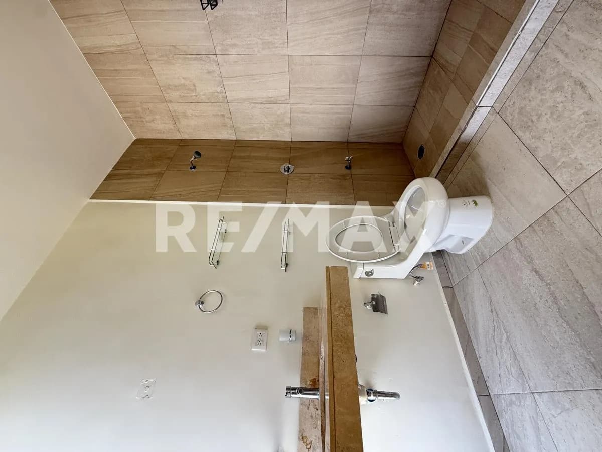 secondary property images 2