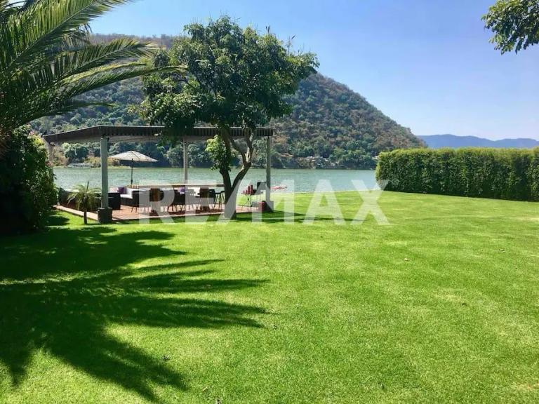 Property Image Property Image