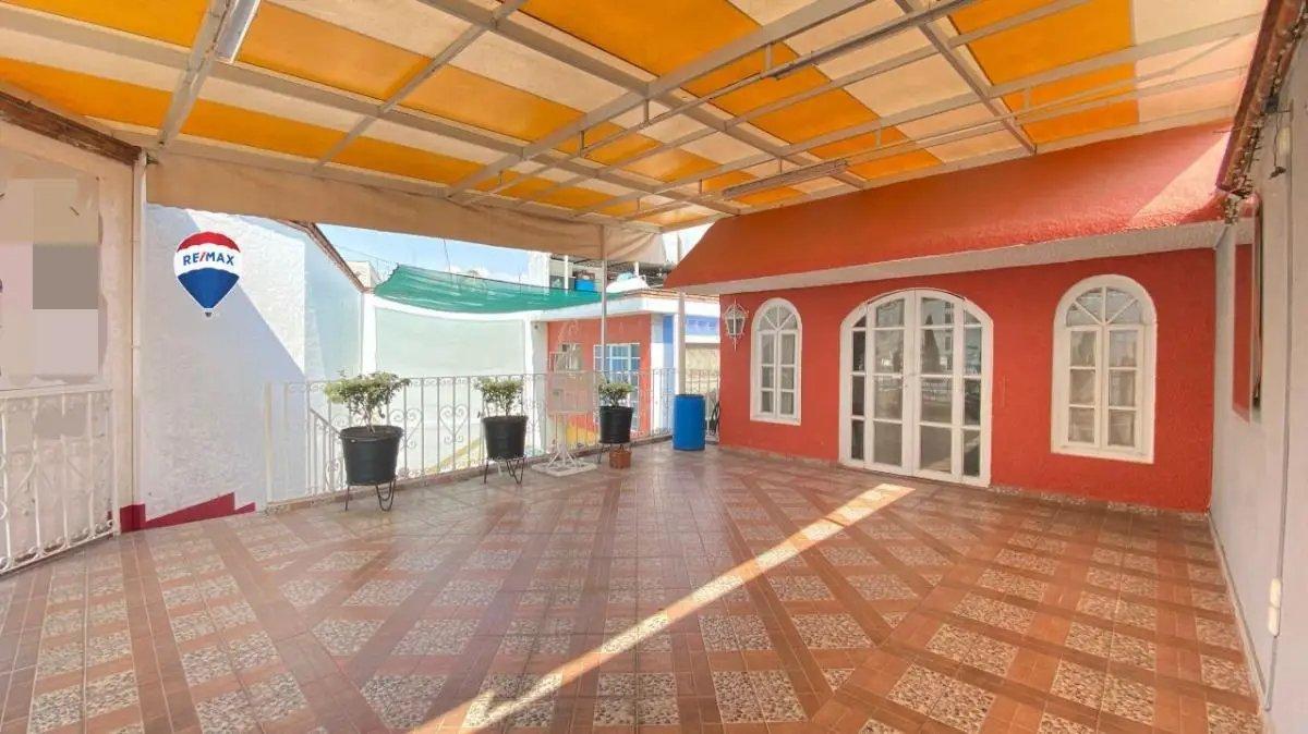 main property photo