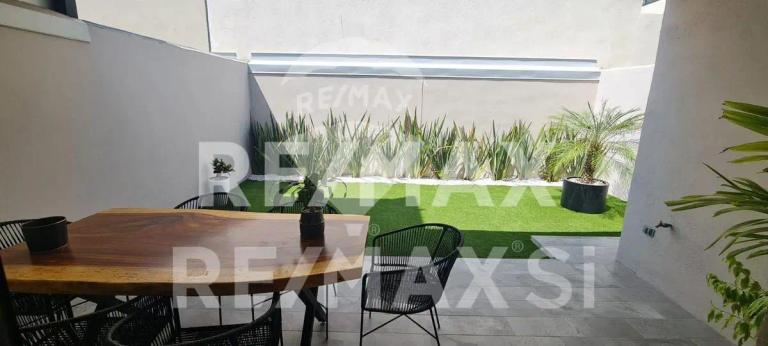 Property Image Property Image