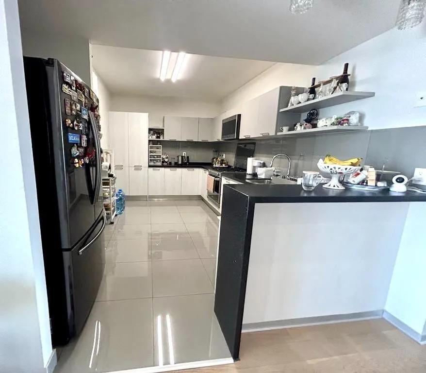 secondary property images 3