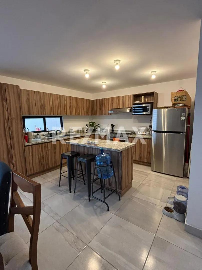 secondary property images 0