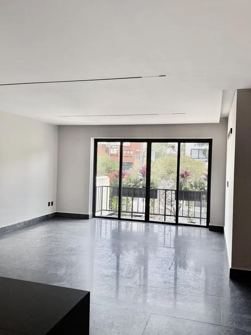 secondary property images 2