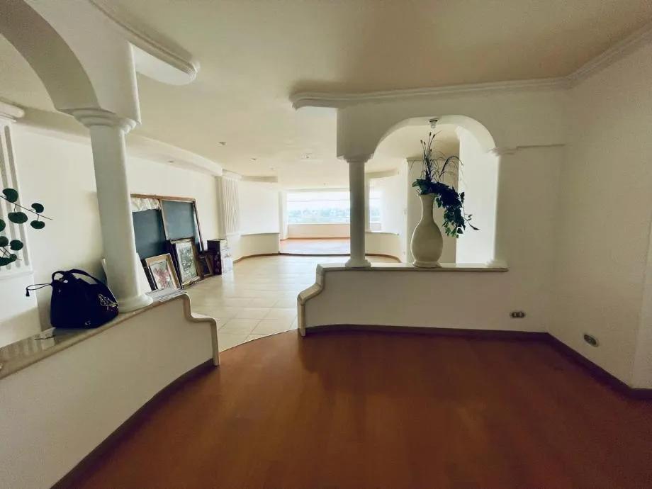 secondary property images 3