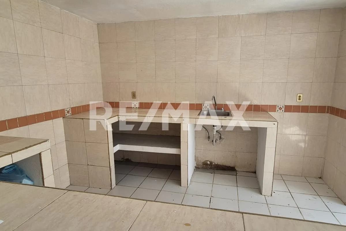 secondary property images 3