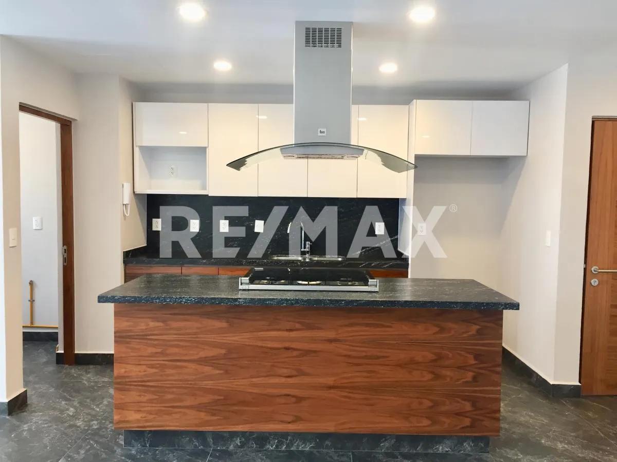 main property photo
