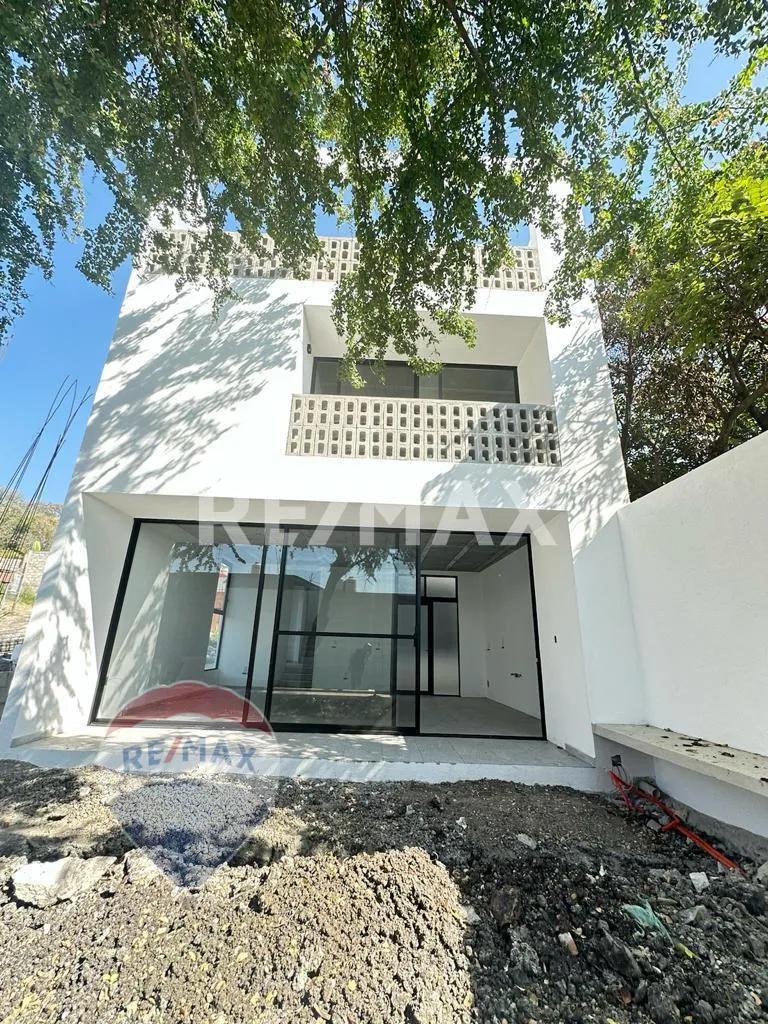 secondary property images 0