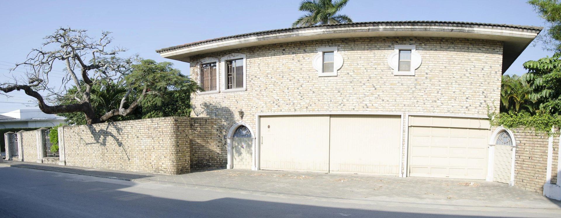 main property photo