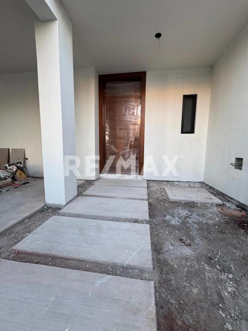 secondary property images 0