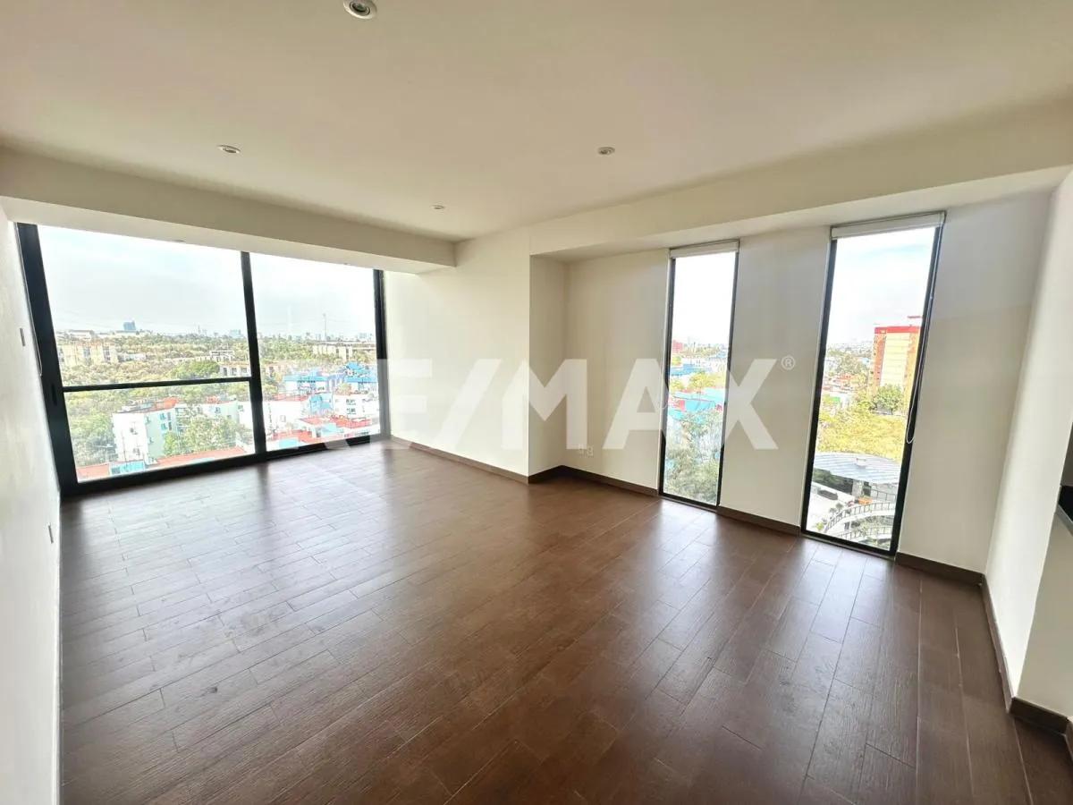 main property photo